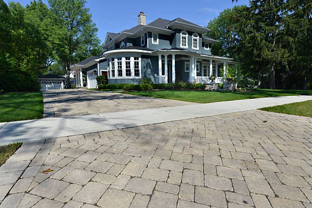 Best Affordable Driveway Pavers  in Alorton, IL